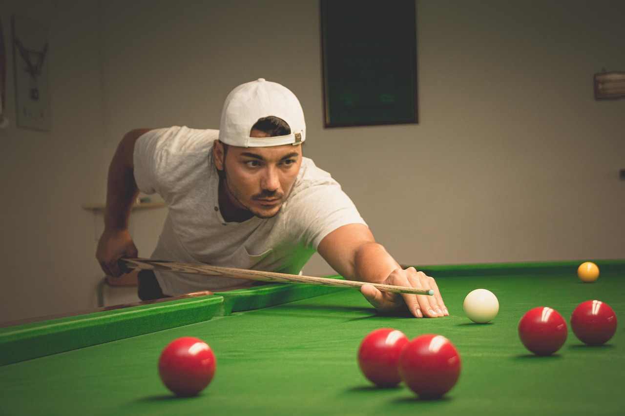 snooker, balls, billiards, pool, game, billiard, ball, cue, table, sport, men, brown gaming, brown game, brown games, sn